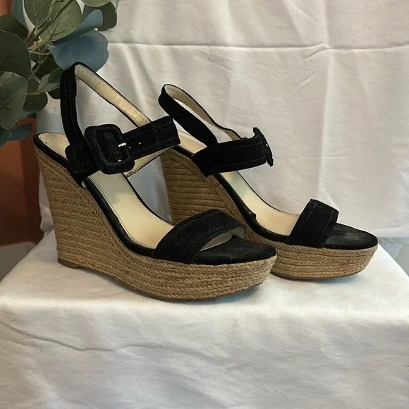 Marc Fisher Hipiee 2 black suede straps 8 1/2M espadrille wedge sandals - Picture 1 of 12